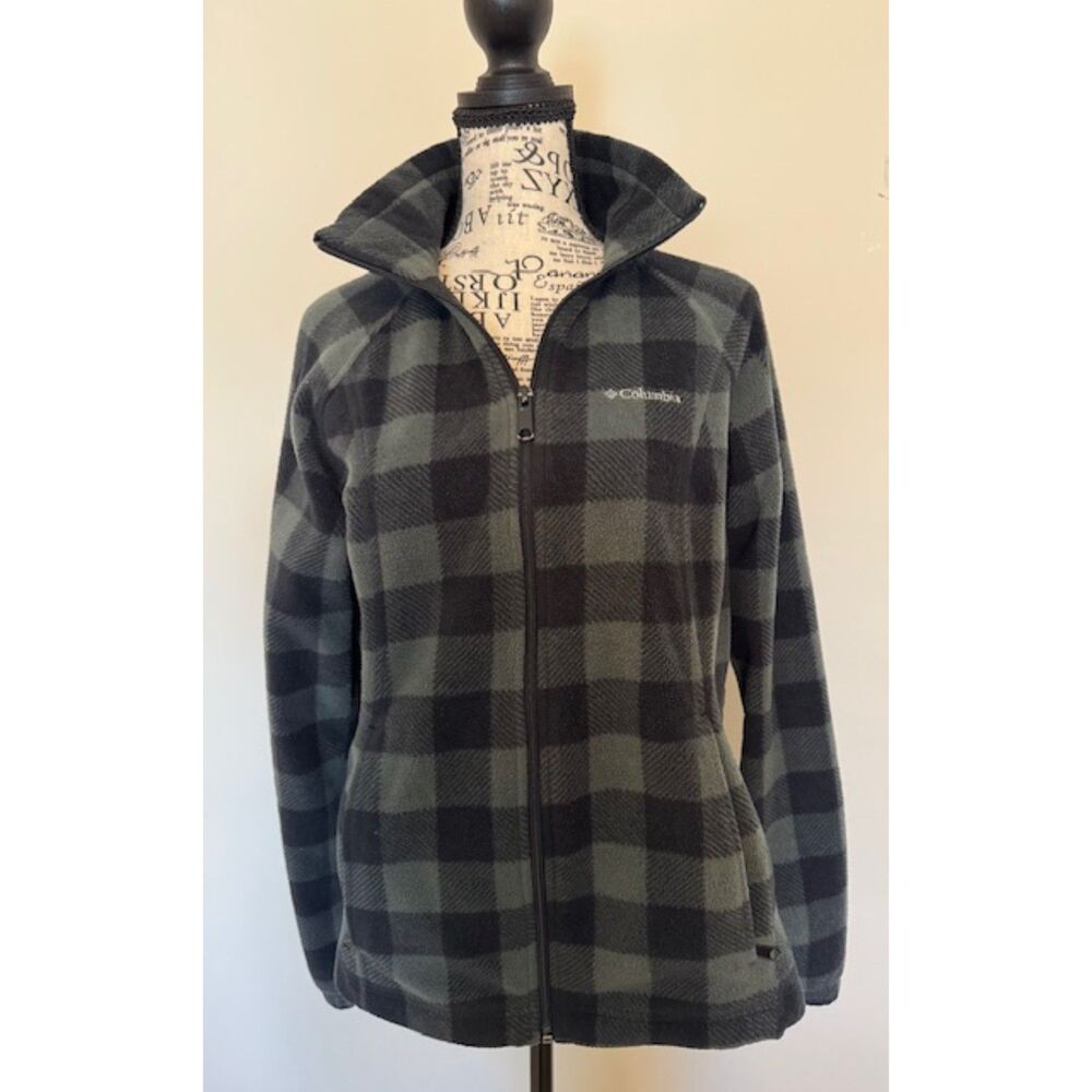 Women's plaid fleece jacket - size Medium